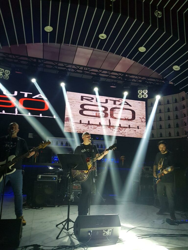 RUTA 80