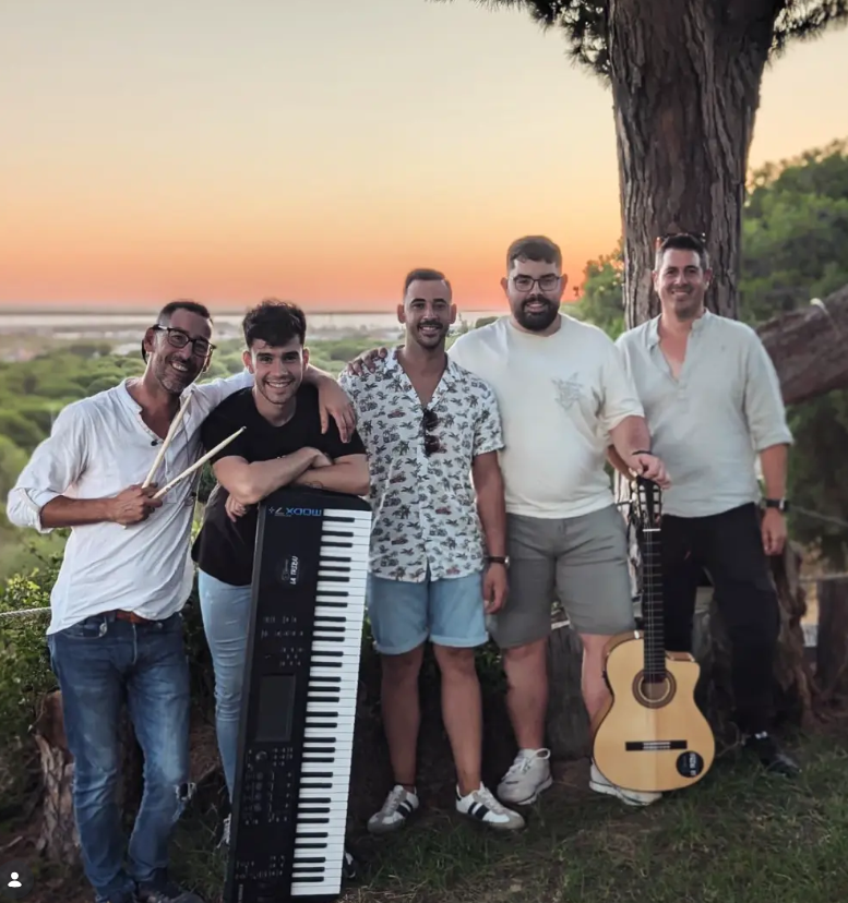 La Tribu